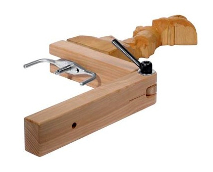 El codo articulado de madera