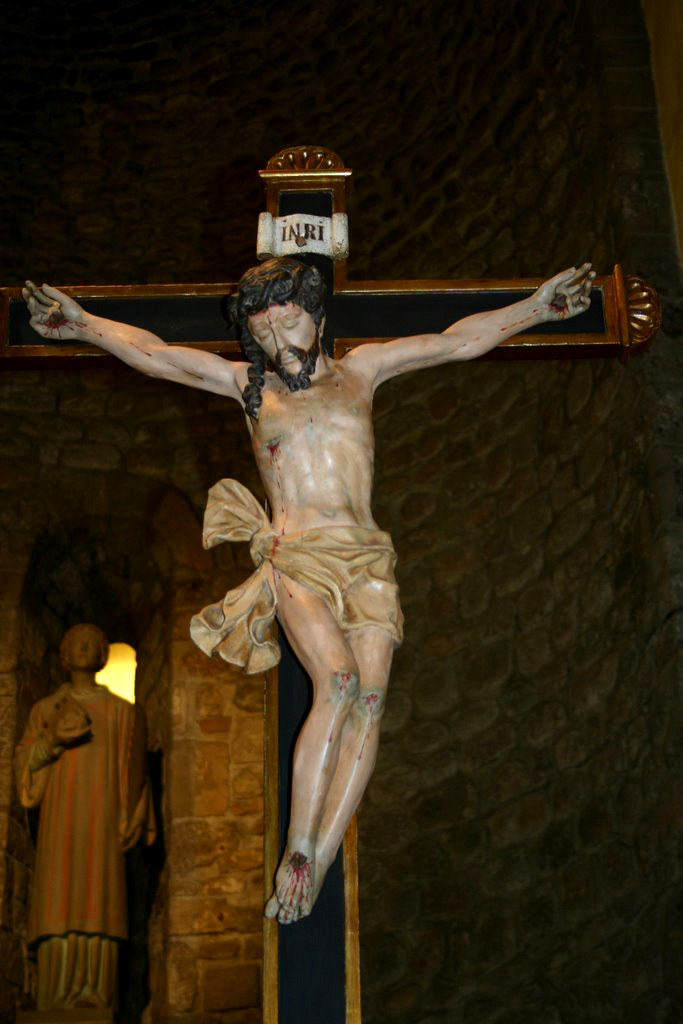 Cristo policromado del siglo XVII restaurado por Pere Padró