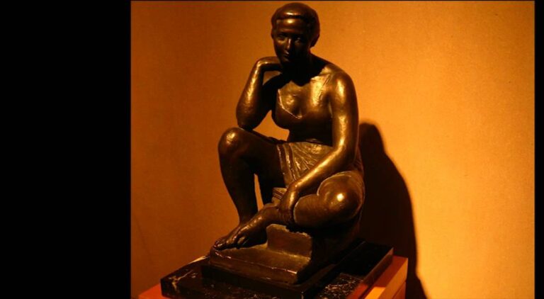 En busca de Escultura.