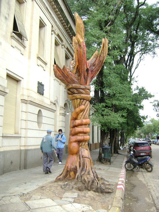 La Llama de la Esperanza ya instalada en la calle